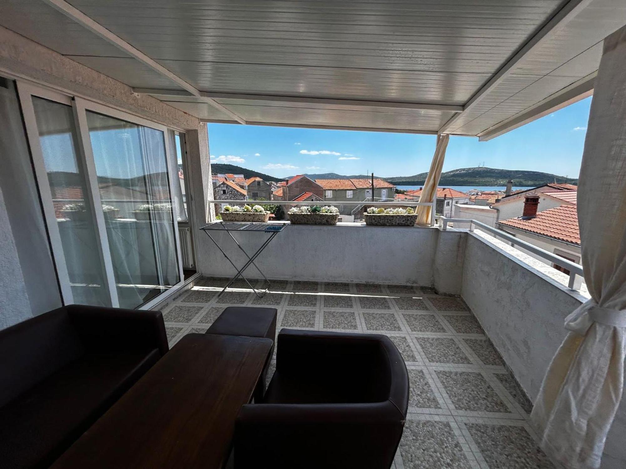 Apartments Petrovic Пировац Экстерьер фото